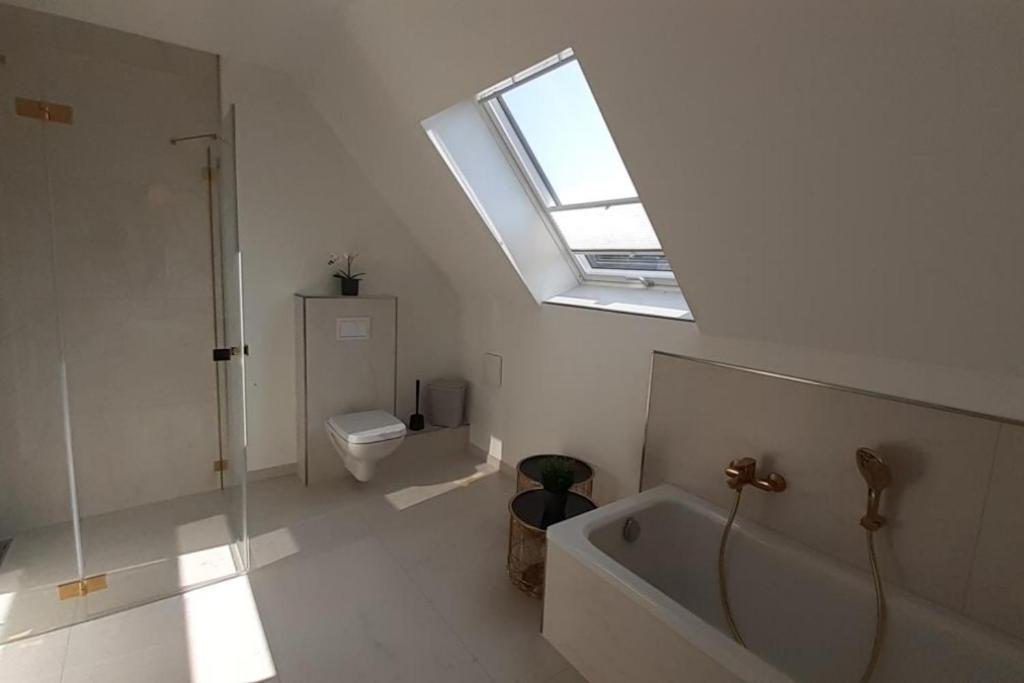 Fh Magnolia Fuer 12 Pers. Mit Terrasse + Dachterasse Villa Born Exterior photo
